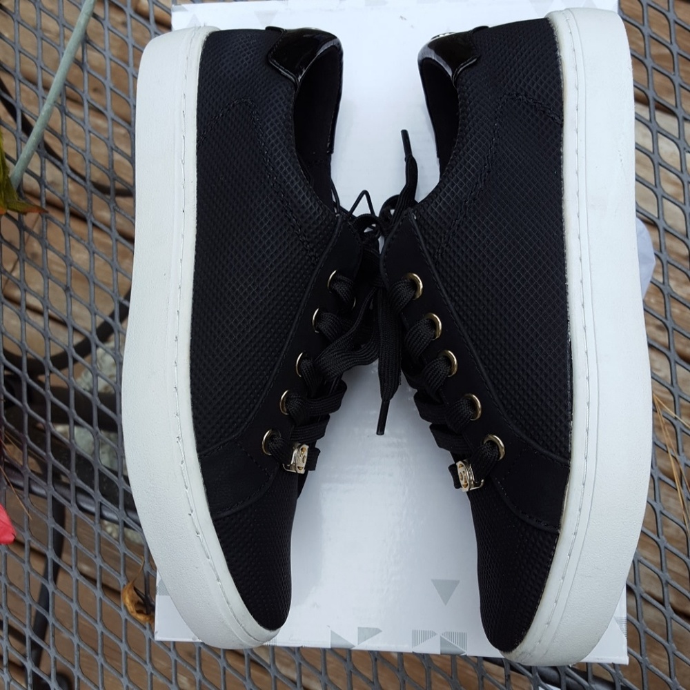 💥$💥 NEW Women's Liz Claiborne black shoes sz 5.5 - Picture 4 of 8